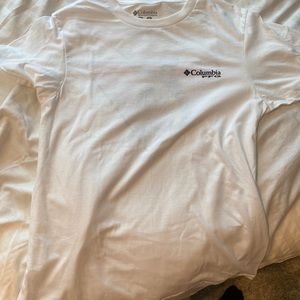 Columbia PFG tee shirt